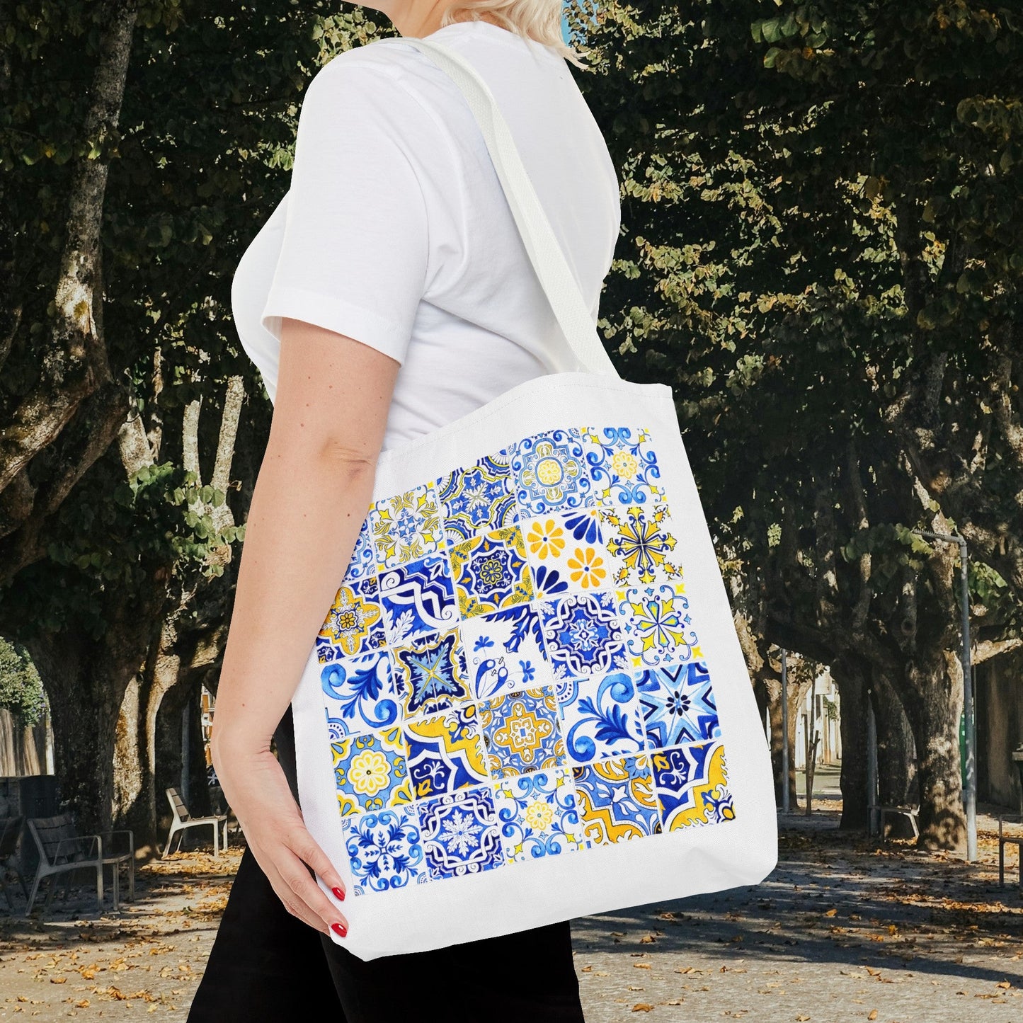 Elegant Tote Bag with Portuguese Tiles Design - Retro, Minimalist & Contemporary Style