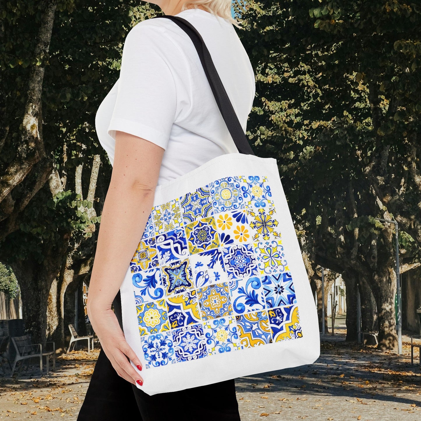 Elegant Tote Bag with Portuguese Tiles Design - Retro, Minimalist & Contemporary Style